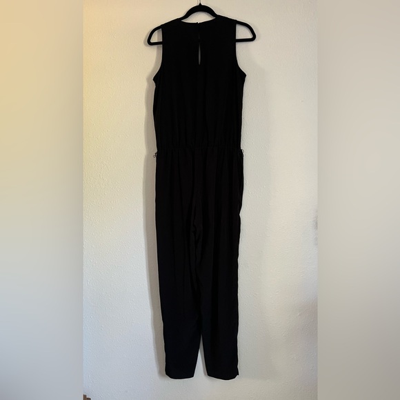Size 6 Banana Republic Black Jumpsuit - Picture 10 of 10